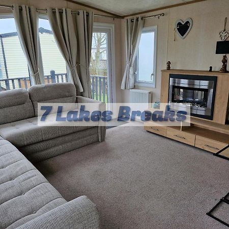7 Lakes Breaks At 7 Lakes Country Park Crowle  Exterior photo